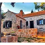 House Marin Starigrad-Paklenica