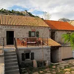 House Marin * Starigrad Paklenica